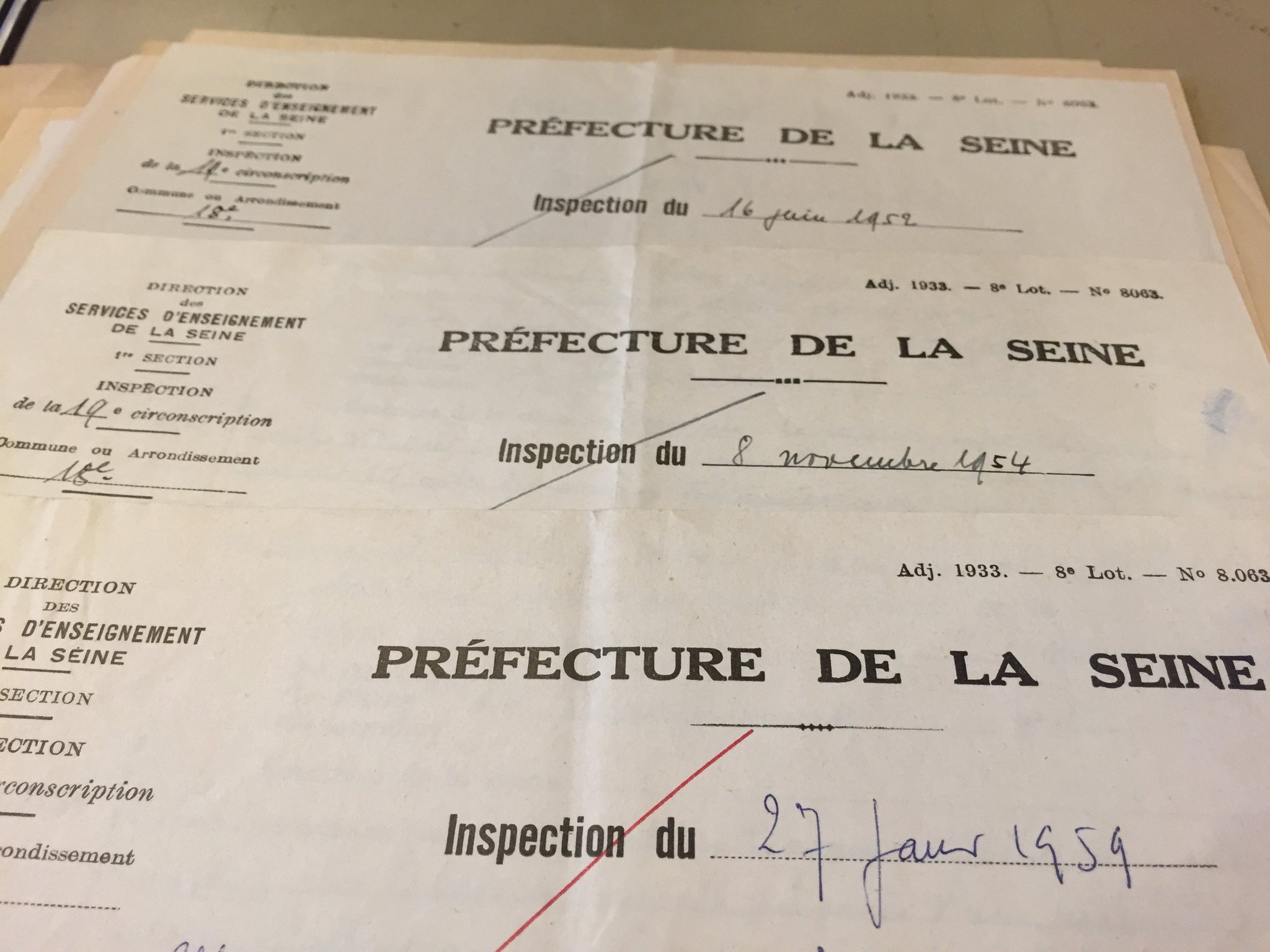 Dans "notes et rapports", je trouve aussi les rapports d'inspection dans la classe de Madeleine... https://t.co/BfwhSzfHlS